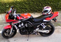 Yamaha FZS 600 S Fazer